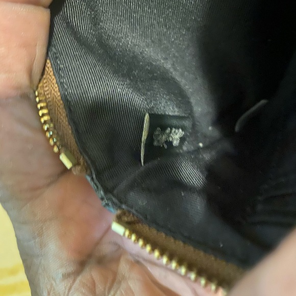 Coach - Picture 2 of 2